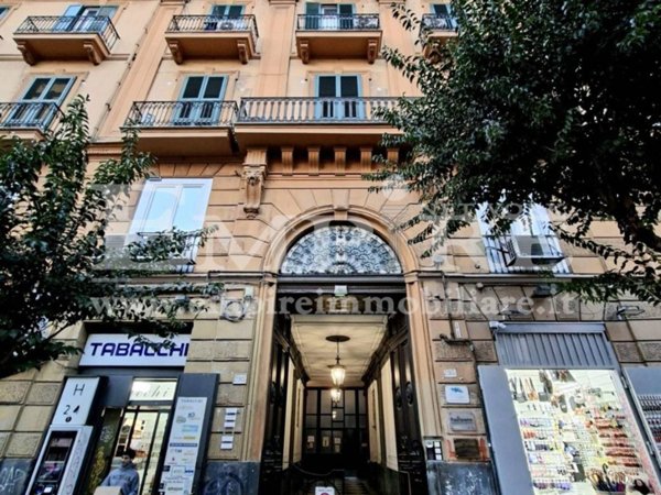 appartamento in vendita a Napoli in zona Pendino / San Giuseppe