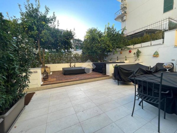appartamento in vendita a Napoli in zona Posillipo