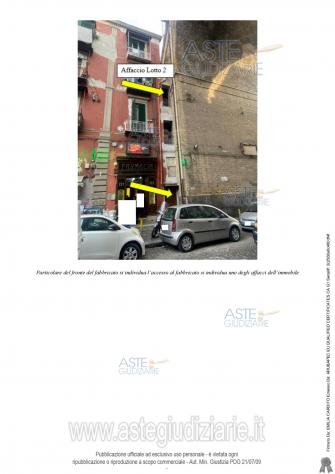 trivano in vendita a Napoli