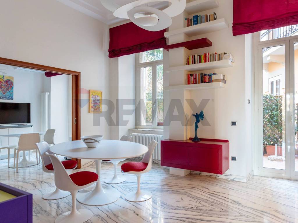 appartamento in vendita a Napoli in zona Vomero