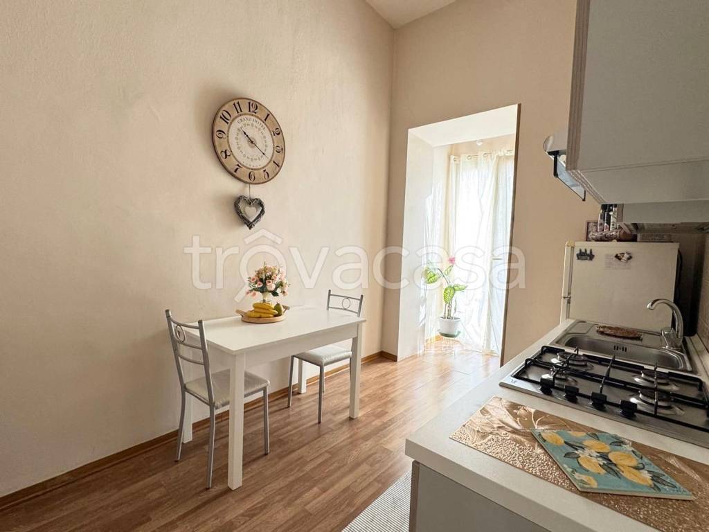 appartamento in vendita a Napoli in zona Pendino / San Giuseppe