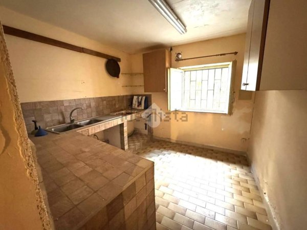 appartamento in vendita a Napoli in zona Miano