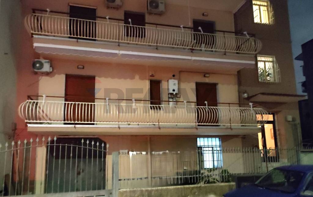 appartamento in vendita a Napoli in zona Fuorigrotta