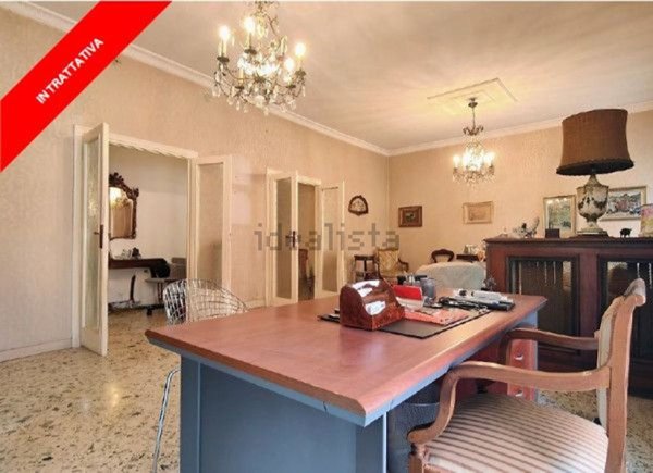 appartamento in vendita a Napoli in zona Arenella