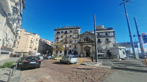 appartamento in vendita a Napoli in zona Zona Industriale-Ferrovia