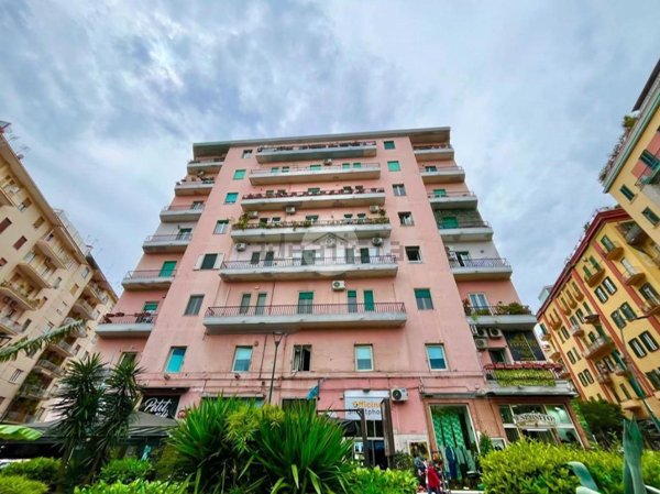 appartamento in vendita a Napoli in zona Arenella