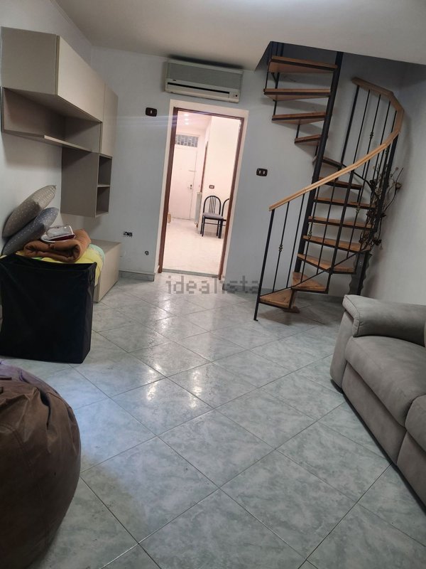 appartamento in vendita a Napoli in zona Pendino / San Giuseppe