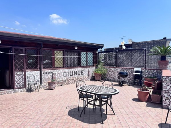 appartamento in vendita a Napoli in zona Bagnoli