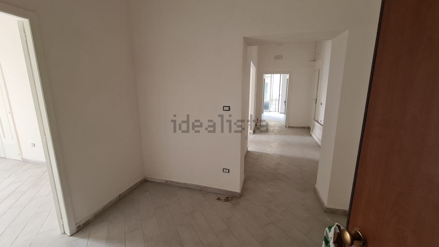 appartamento in vendita a Napoli in zona San Lorenzo