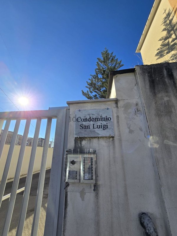 appartamento in vendita a Napoli in zona Pianura