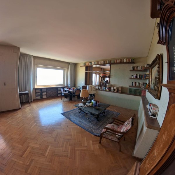 appartamento in vendita a Napoli in zona Posillipo