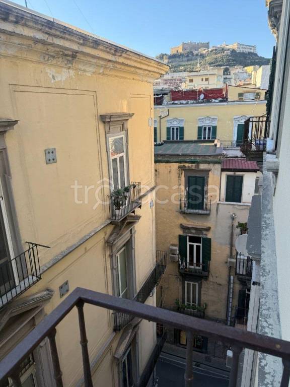 appartamento in vendita a Napoli in zona San Ferdinando