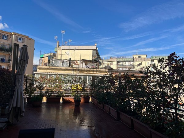 appartamento in vendita a Napoli in zona Vomero