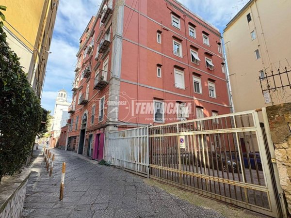 appartamento in vendita a Napoli in zona Arenella
