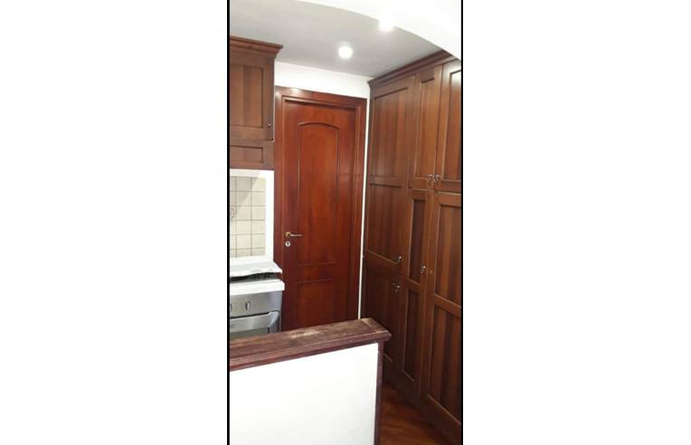 appartamento in vendita a Napoli in zona Fuorigrotta