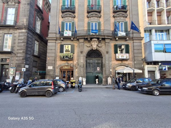 casa semindipendente in vendita a Napoli