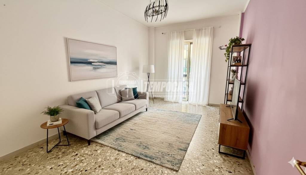 appartamento in vendita a Napoli in zona Fuorigrotta