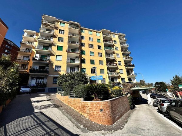 appartamento in vendita a Napoli in zona Arenella
