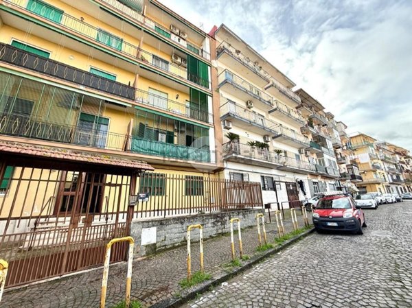 appartamento in vendita a Napoli in zona Secondigliano