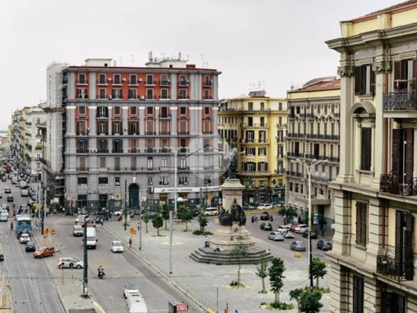 appartamento in vendita a Napoli in zona Vicaria