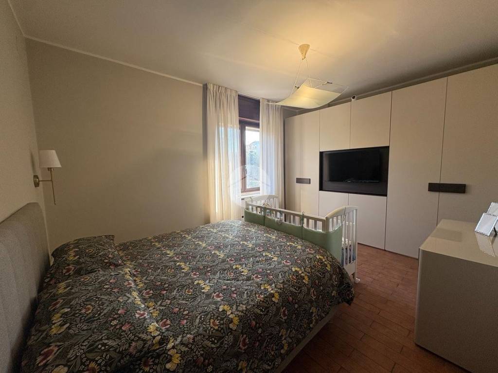 appartamento in vendita a Napoli in zona Arenella