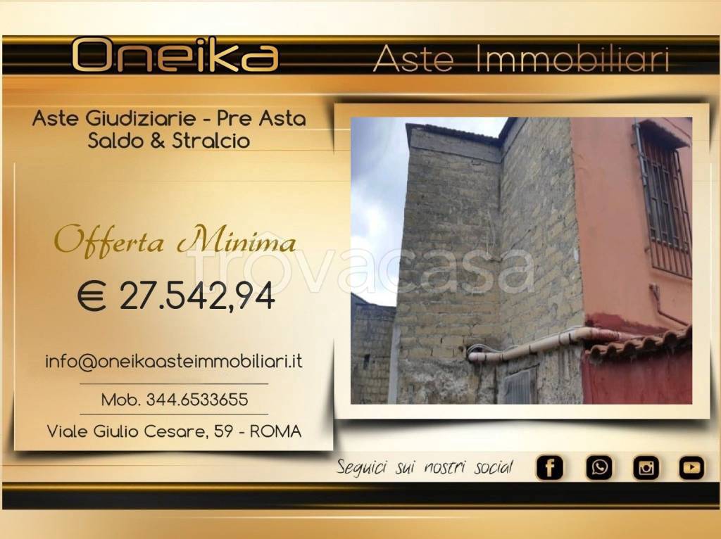 appartamento in vendita a Napoli in zona Bagnoli