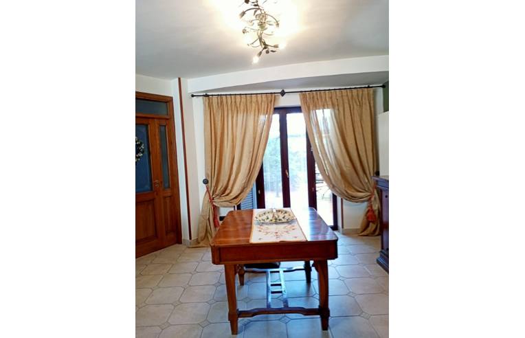 appartamento in vendita a Napoli in zona Arenella