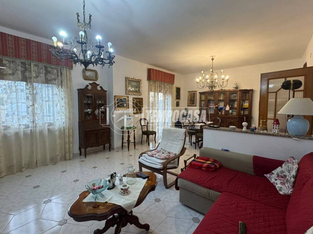 appartamento in vendita a Napoli in zona Fuorigrotta