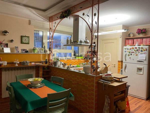 appartamento in vendita a Napoli in zona Posillipo