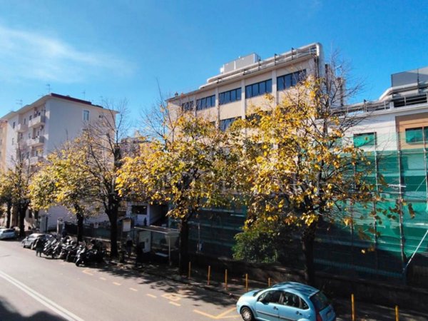 appartamento in vendita a Napoli in zona Arenella