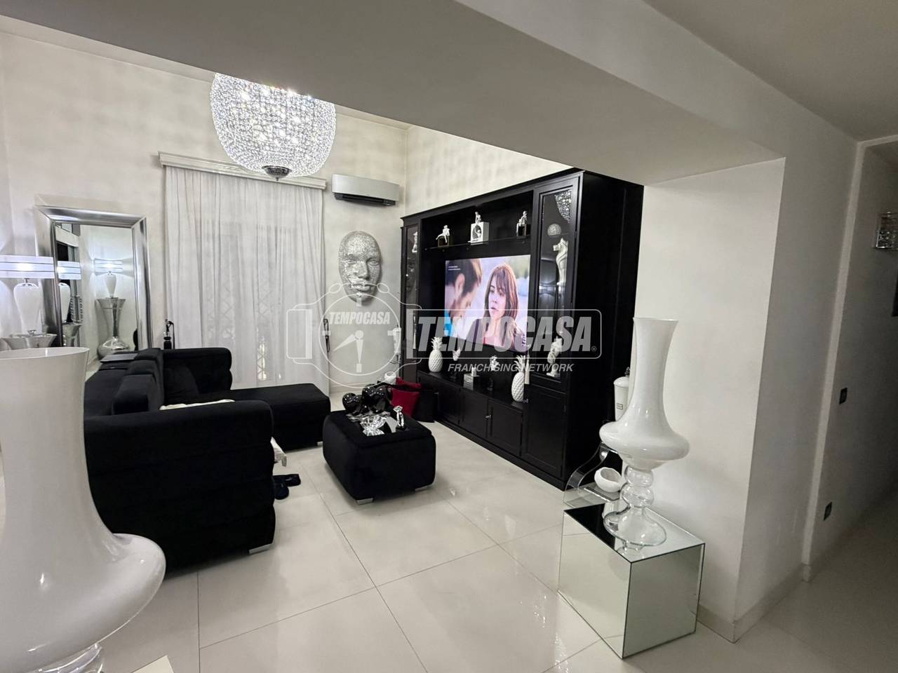 appartamento in vendita a Napoli in zona Arenella