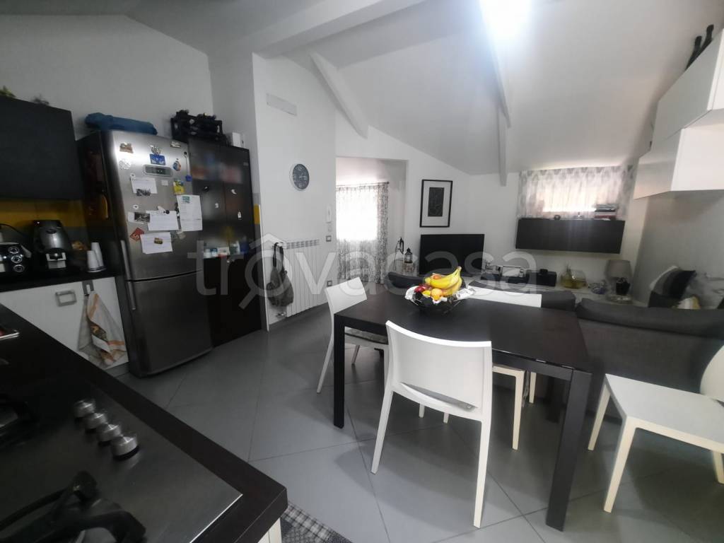 appartamento in vendita a Napoli in zona Soccavo