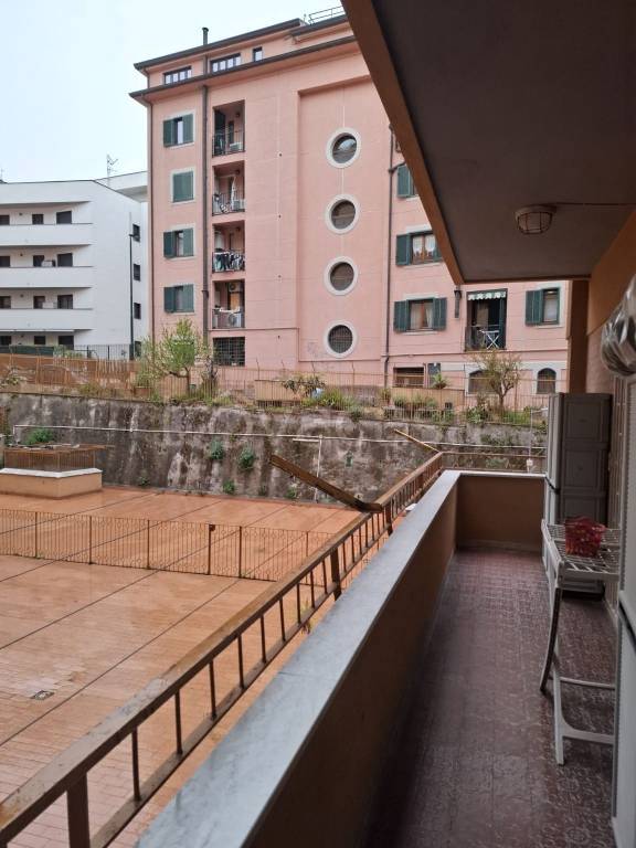 appartamento in vendita a Napoli in zona Arenella