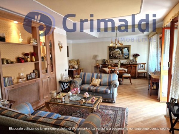 appartamento in vendita a Napoli in zona Arenella