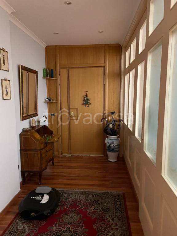 appartamento in vendita a Napoli in zona Posillipo