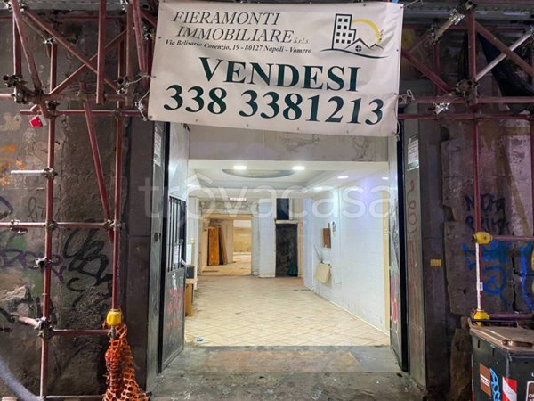 negozio in vendita a Napoli