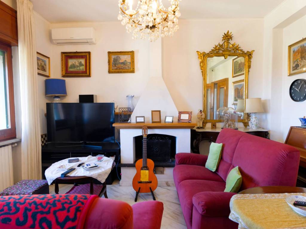 appartamento in vendita a Napoli in zona Soccavo