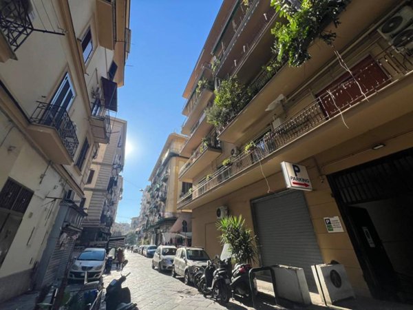 negozio in vendita a Napoli