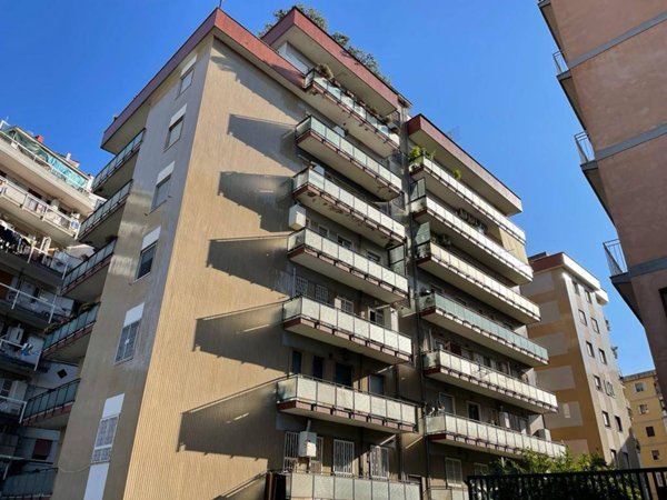 appartamento in vendita a Napoli in zona Arenella