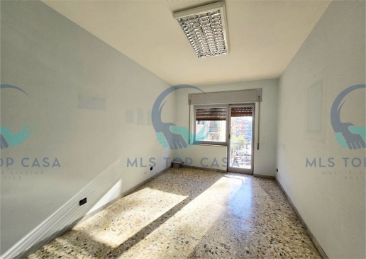 appartamento in vendita a Napoli in zona Capodimonte / Colli Aminei