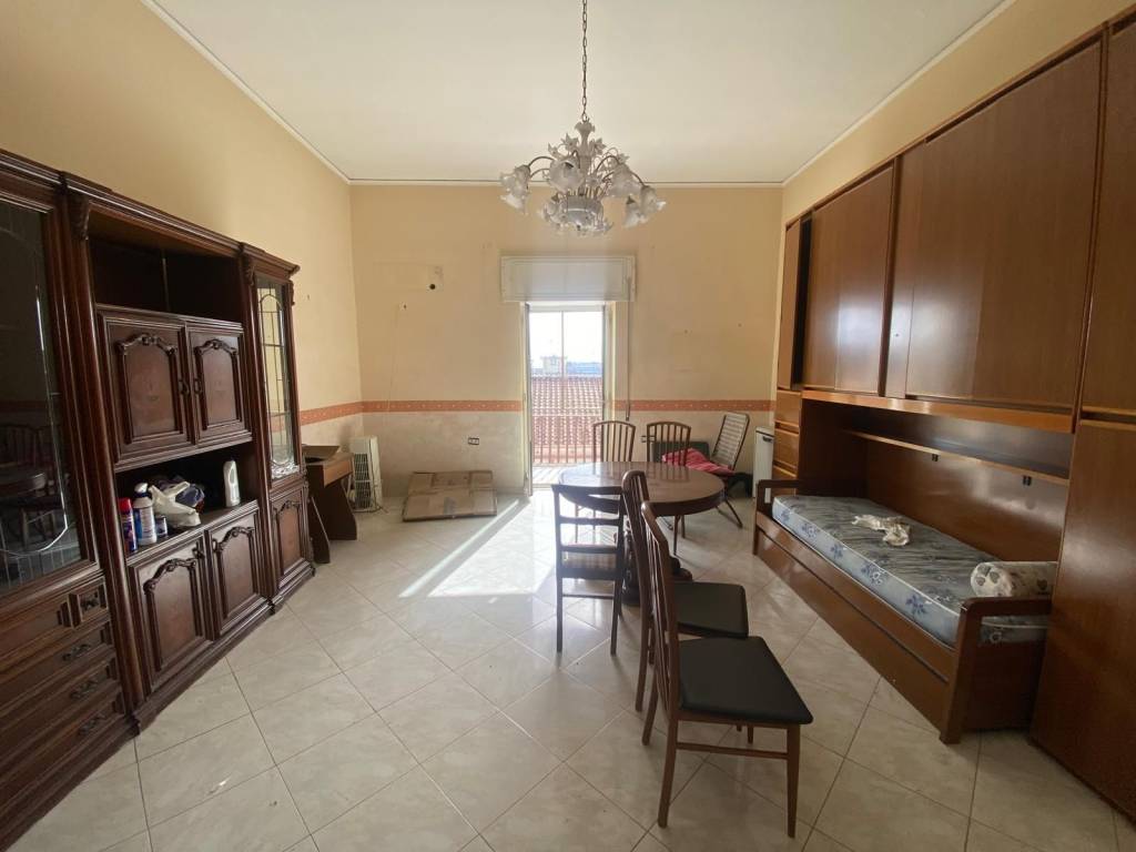 appartamento in vendita a Napoli in zona Pendino / San Giuseppe