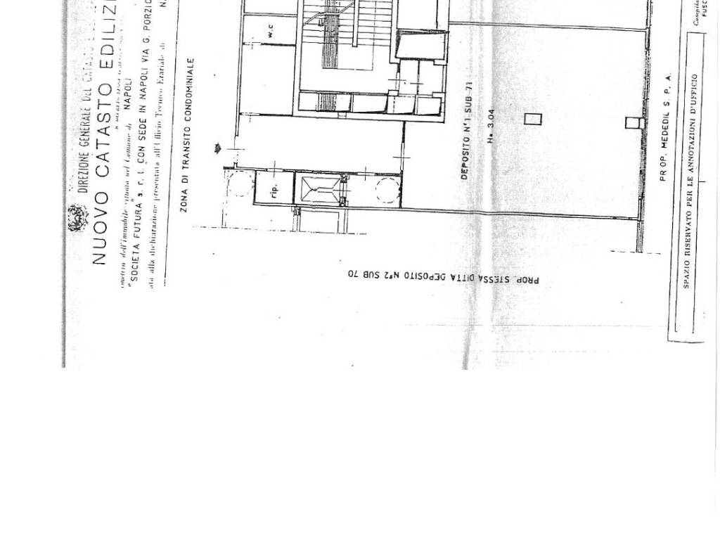 negozio in vendita a Napoli in zona Zona Industriale-Ferrovia