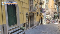 appartamento in vendita a Napoli in zona San Ferdinando