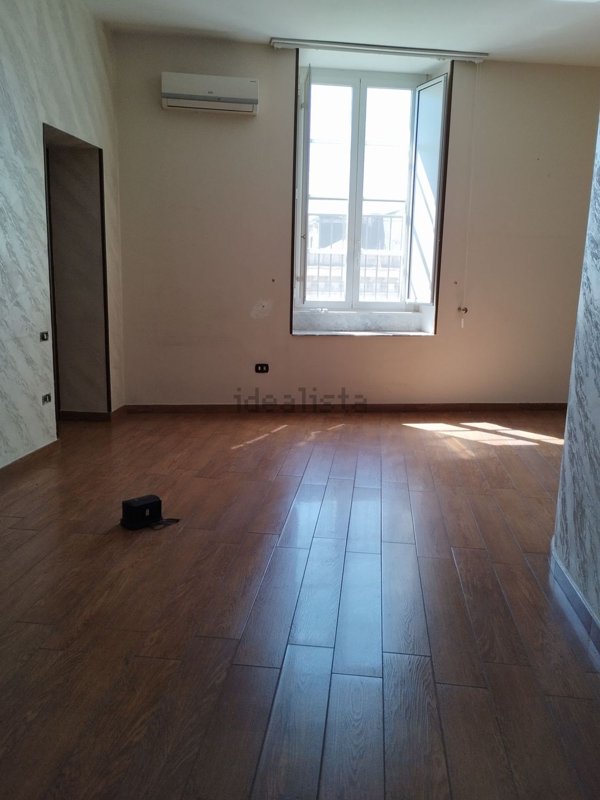 appartamento in vendita a Napoli in zona Pendino / San Giuseppe