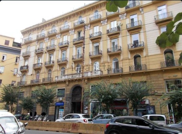 appartamento in vendita a Napoli in zona Pendino / San Giuseppe