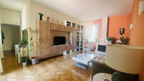 appartamento in vendita a Napoli in zona Vomero