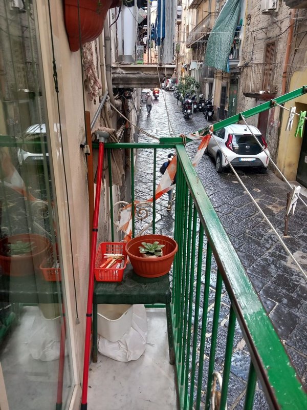 appartamento in vendita a Napoli in zona Stella