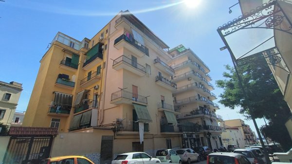 appartamento in vendita a Napoli in zona Bagnoli