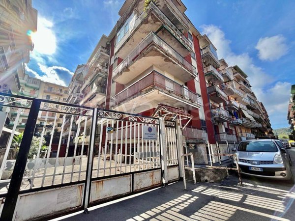 appartamento in vendita a Napoli in zona Pianura