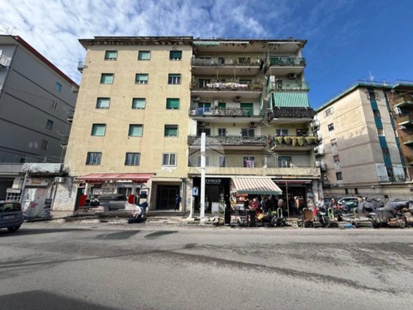 appartamento in vendita a Napoli in zona Soccavo